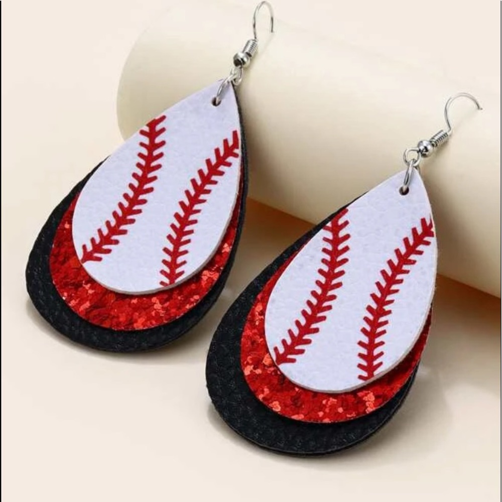 Baseball Dangle earrings NWT